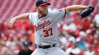 「これは手品ではなく魔術」!?　好打者のけぞらせた驚異のカーブが話題に