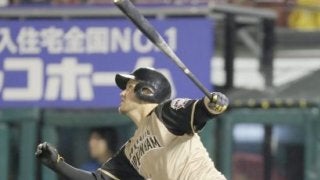 レアード決勝打！増井が6奪三振で4勝目！北海道日本ハムが延長戦を制す！