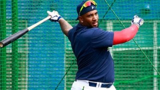 燕バレンティンはメジャー復帰なるか　米メディア「オフに注目すべき選手」