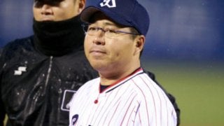 次のヤクルト監督は誰が適任か。燕ファン31人の意見は３人に割れた