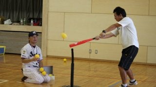 元選手が先生を指導？　NPBが主導する「ベースボール型授業研究会」とは