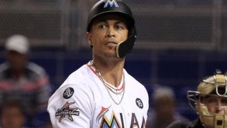 【MLB】驚異のパワーでカメラ破壊、スタントン53号が直撃、実況「カメラ死亡です」