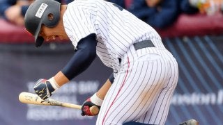 投手陣力投＆安田サヨナラ打で豪州撃破！　小枝監督、世界一へ「勢い出る」