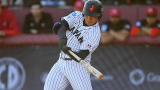 清宮がバックスクリーンへソロ弾！　高校通算111号本塁打