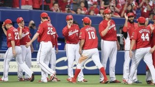 勢い止まらず！広島東洋が逆転勝利で8連勝！優勝マジック6！