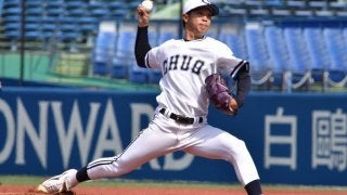 ドラフト候補右腕・鍬原拓也、打線の援護に守られ完投し、中央大が先勝！【東都大学野球 秋季リーグ戦 1部　中央大vs立正大】