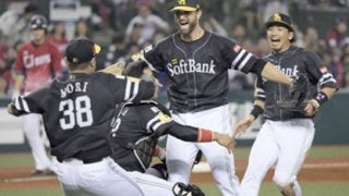 斉藤和巳が断言。「ソフトバンク優勝の立役者は唯一無二のサファテだ」