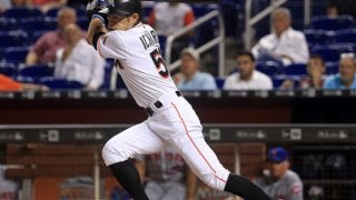 イチロー1イニングに左へ右へ2安打記録、米3078安打で歴代21位まで3本