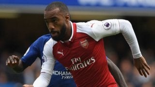 ラカゼットまたも途中交代…アーセナルのベンゲル監督「適応には時間が必要」