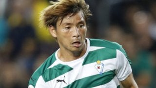 メッシ４点vs乾貴士０点。バルサの「個の力」に粉砕され悔しさ爆発