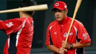 貧打を変えた石井琢朗コーチの教え。カープ打線は７割の失敗を生かす