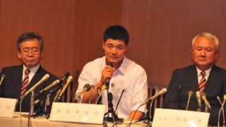 プロ志望表明の清宮、決断理由は「野球に集中」「成長できる球団に行きたい」