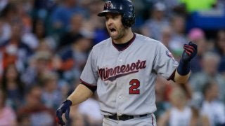 驚嘆に称賛…MLBでバント→“先頭打者ランニング弾”の珍打が米で話題