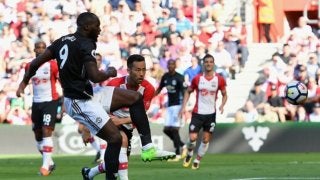 マンU、ルカクが6試合6発…吉田麻也フル出場のサウサンプトンに勝利