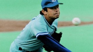 手術から1541日の空白。それでも荒木大輔は、もう一度投げられた