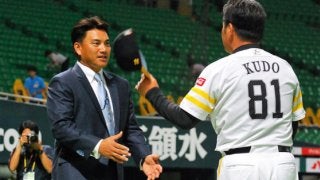ロッテ井口、福岡で古巣に挨拶　王貞治氏は引退試合の一発に「見事だった」