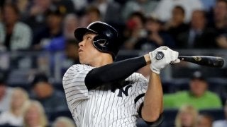 ヤンキースのジャッジ、51号ソロで新人最多ホームラン記録を更新