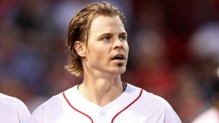 【MLB】一塁手が弾いた打球に二塁手が驚異的反応　Rソックスの優勝呼び込む美技