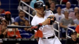 【MLB】スタントン、60発へ最終戦は1番で先発へ　イチローも代打安打記録に「1」