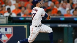 アストロズ先勝、アルトゥーベが3本塁打の大暴れ　Rソックス左腕セールを攻略