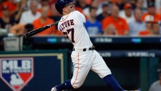 “小さな巨人”アルトゥーベ、神様ルースに並ぶ3発　監督は「称賛の言葉が尽きた」