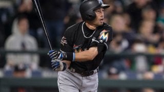 マーリンズ名場面にイチロー古巣凱旋弾　ファン称賛「レジェンドは死なず」