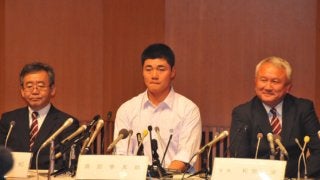 プロ志望届締切、競合必至の早実・清宮ら高校生、大学生合計210人が提出