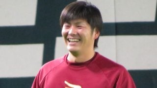 「2013年は輪の中に入ってない」　楽天・塩見が今年こその思いでマウンドへ