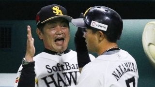 中村が勝ち越し2ラン！福岡ソフトバンクが乱打戦を制して2勝2敗！