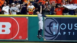 【MLBプレーオフ】超新星ジャッジがスーパーキャッチ、元DeNAグリエルの本塁打を強奪