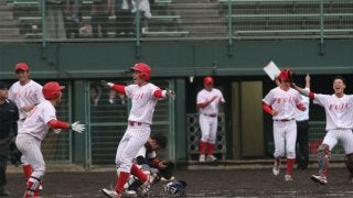 富士大、執念実る　東北福祉大にリベンジ＆決勝へ　小林主将「報われた」