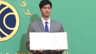 日ハム大谷の「自問自答」　すごい記録か、二刀流か…“唯一無二”の価値