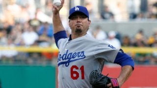 【MLB】元メジャー右腕ベケットが酩酊ステージダイブで歌手脱臼→逮捕と米報道