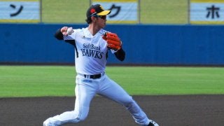 ソフトバンク今宮が意識改革、前日の“ブルペン投球”で気付いた癖とは…