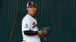 中日2年目小笠原は300万円増、1年目笠原もアップ…11月23日の主な契約更改