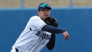 MLBに負けない美技が盛りだくさん、今季生まれた「ベアハンドキャッチ」