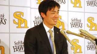 ホークス和田は現状維持4億円、今季わずか8戦登板に「申し訳ない1年だった」