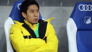 【動画】「可愛すぎる！」香川真司が思わずほっこりする体幹トレーニングを披露