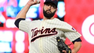 引退の金刃は打撃投手、中日が米51勝右腕獲得…各球団発表、1月4日の動き