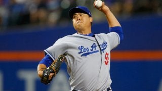 【MLB】ド軍韓国人左腕と美人アナ、挙式写真も話題に「ベリーキュートカップル」