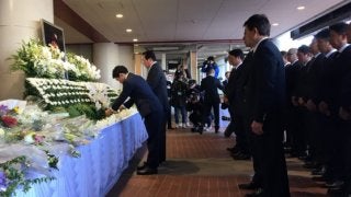 楽天梨田監督、星野氏は「偉大すぎる大先輩」　日本一へ「その道を辿っていく」