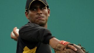 映画になったインド初のMLB球団所属選手、プロレスラーに転身「WWEと契約」