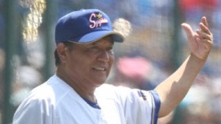 秀岳館から公立の母校へ。古豪復活を期す名将・鍛冶舎巧の強化プラン