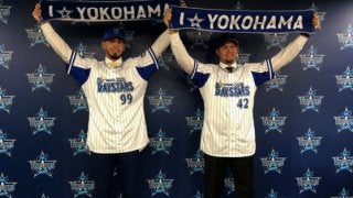 DeNA新助っ人バリオス&ソトが会見　外国人6人に高田GM「横一線。競争」