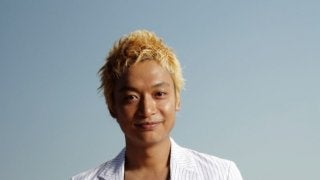 香取慎吾と深田恭子、パジャマで微笑み合う写真に大反響