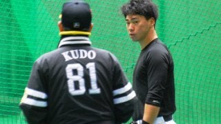 再び鷹の主軸へ-　復活かける“打撃職人”長谷川勇に工藤監督がかけた言葉
