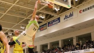 攻守が噛み合うレバンガ北海道、決めるべきシュートを決め同地区決戦で先勝＆完勝