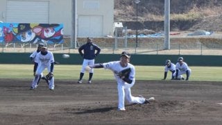 オリ山田久志臨時コーチ、サイド転向の佐藤世那に助言「簡単にはいかない」