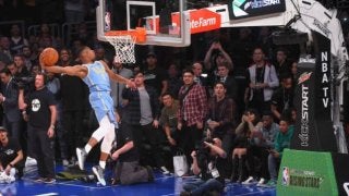 ライジング・スターズでダンクを失敗したデニス・スミスJr.だが、本番は明日「ダンクコンテストでは全部決める」