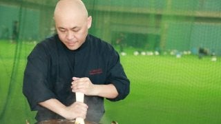 ZOZOマリンスタジアムに新グルメ登場！ロッテ・井口監督、鈴木大地、佐々木千隼も美味しさを語る